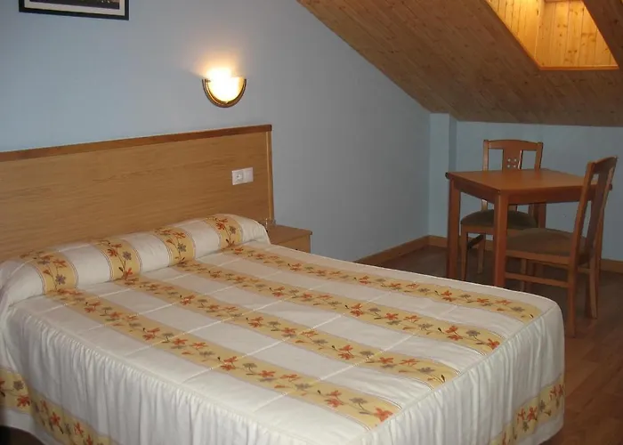 Hotel Reyes De León